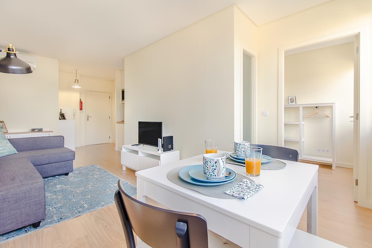 Trindade Modern Flat Lägenhet OOporto Exteriör bild