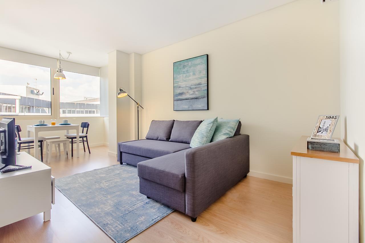 Trindade Modern Flat Lägenhet OOporto Exteriör bild